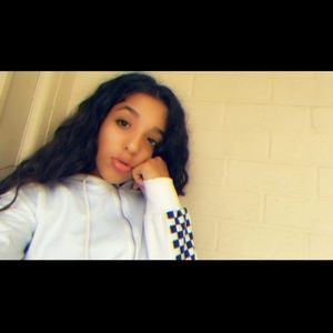 Meet your Posher, Toqa